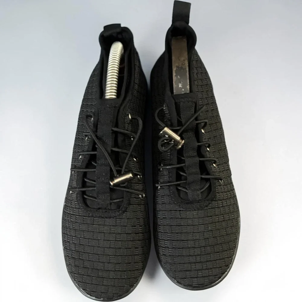 Steven by‎ Steve Madden Base Black Woven Wedge Bungee Lace Sneakers Womens 8.5